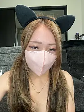 Snapshot of _RAN_ch chatting on 06/10/26, 10:11 RAN ch online show from 06/10/26, 10:11