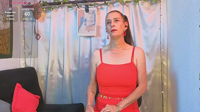 LeanaMaturee online show from 03/25/26, 12:26