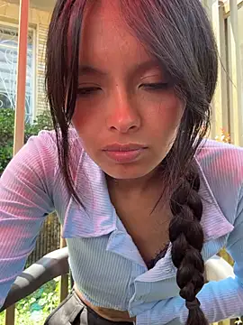 Snapshot of Cat_kitten chatting on 02/28/26, 04:17 Cat kitten online show from 02/28/26, 04:17