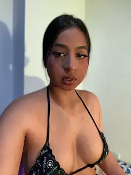 Snapshot of miss__cataleya chatting on 04/29/26, 01:54 miss cataleya online show from 04/29/26, 01:54