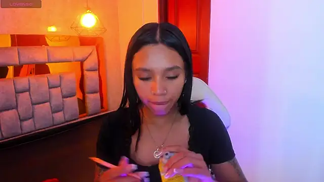 miiaboss  online show from 04/01/26, 11:33