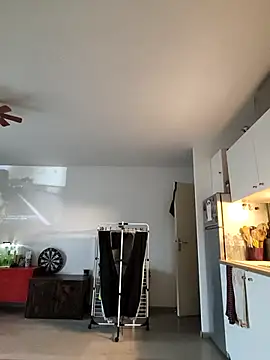 eruzam59000 online show from 04/12/26, 05:38