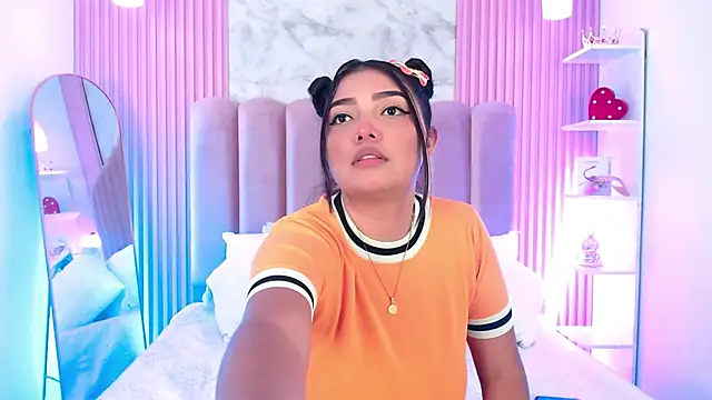 ArianaRougee online show from 03/09/26, 12:20