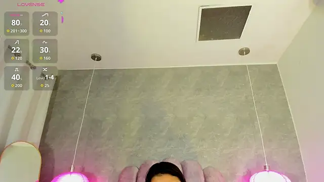 Snapshot of ArianaRougee chatting on 07/12/26, 03:29 ArianaRougee online show from 07/12/26, 03:29