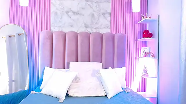 ArianaRougee online show from 03/22/26, 09:55