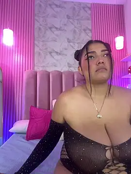 ArianaRougee online show from 05/21/26, 11:18