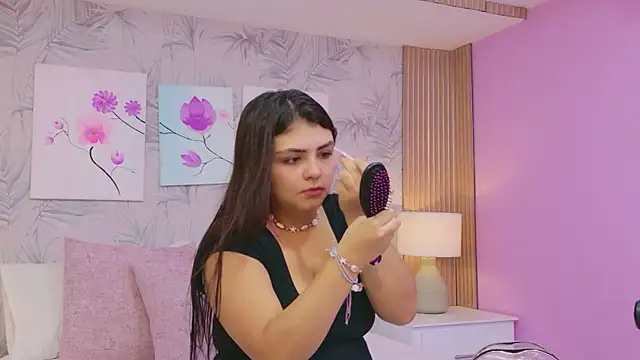 EmmaLeens online show from 03/21/26, 11:47