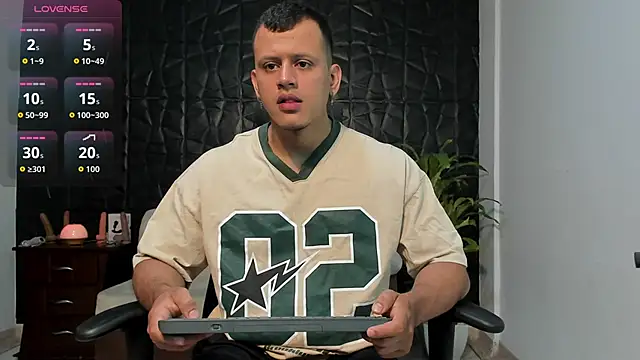 Alex towerss online show from 03/17/26, 02:31