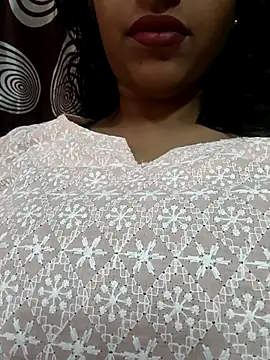 Snapshot of Sakshiverma chatting on 04/13/26, 05:22 Sakshiverma online show from 04/13/26, 05:22