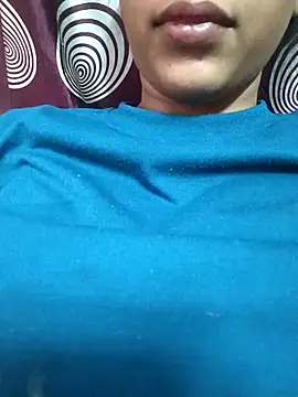 Snapshot of Sakshiverma chatting on 04/03/26, 07:37 Sakshiverma online show from 04/03/26, 07:37