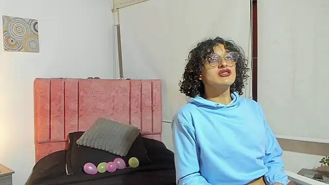 Maverick angel online show from 03/11/26, 02:55