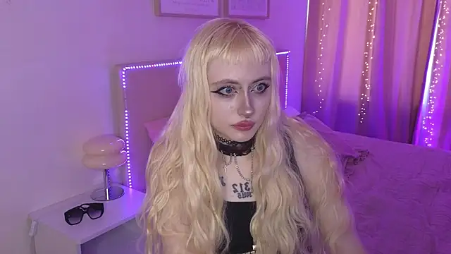rraffaellka online show from 07/12/26, 03:02