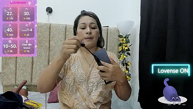 julieth-selene online show from 03/06/26, 12:11