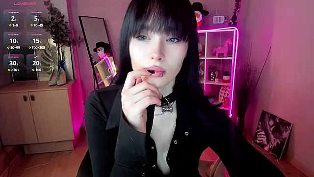 Snapshot of demetra__ chatting on 04/16/26, 08:15 demetra online show from 04/16/26, 08:15