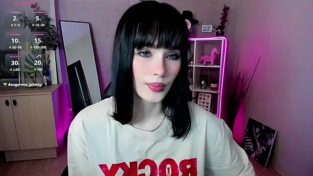 Snapshot of demetra__ chatting on 03/27/26, 08:26 demetra online show from 03/27/26, 08:26