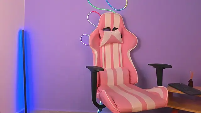 NinaAngel6 online show from 06/02/26, 03:50