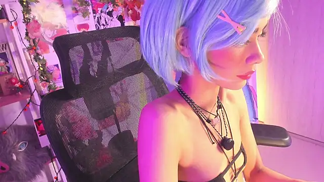 Pamiruss0  online show from 04/06/26, 07:31