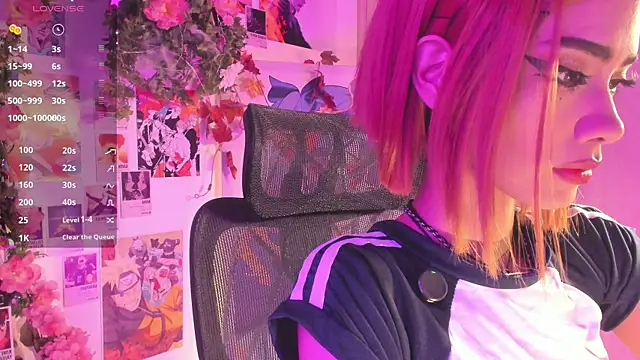 Pamiruss0  online show from 04/08/26, 07:21