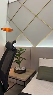 AnnyVega   online show from 05/09/26, 07:17