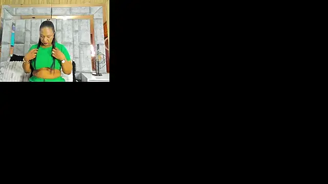 Snapshot of sharon_noa chatting on 06/19/26, 02:23 sharon noa online show from 06/19/26, 02:23