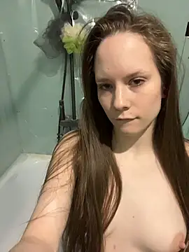 Snapshot of DivaAurum chatting on 03/03/26, 03:08 DivaAurum online show from 03/03/26, 03:08