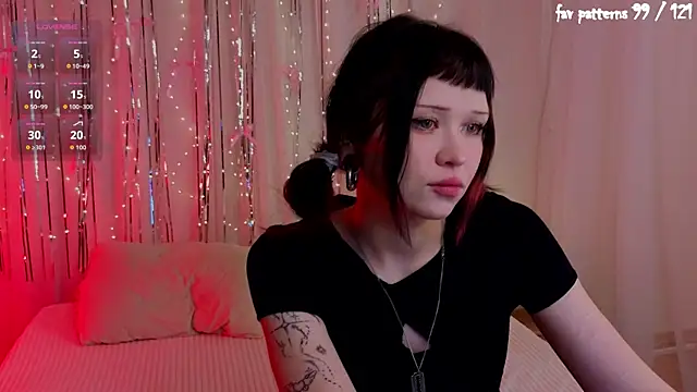 myawka1 online show from 04/04/26, 12:39