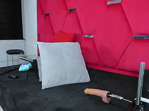 Snapshot of Alicee_Grey chatting on 02/27/26, 03:01 Alicee Grey online show from 02/27/26, 03:01