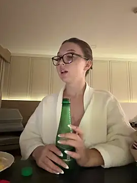 Bellesweett online show from 02/28/26, 04:28