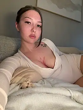 Bellesweett online show from 05/12/26, 06:58