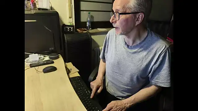 loenne1 online show from 03/28/26, 09:49