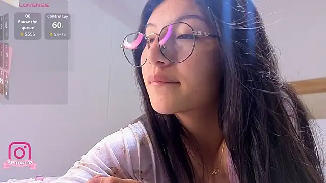 eva depp  online show from 03/27/26, 10:27