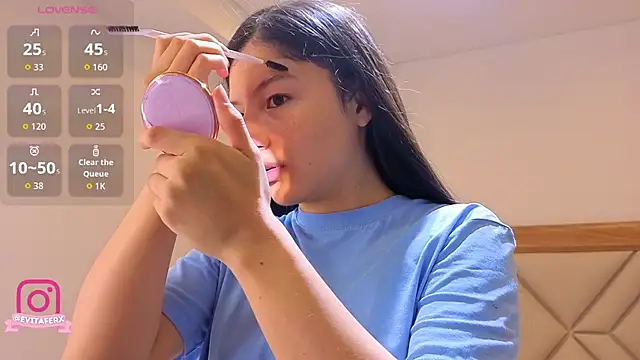 eva depp  online show from 03/31/26, 10:06