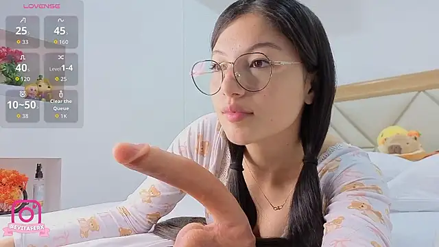 eva depp  online show from 03/12/26, 10:19