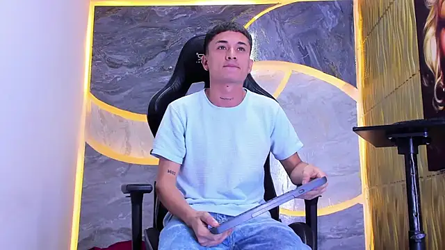 Snapshot of Matheus_Ic_ chatting on 02/26/26, 07:25 Matheus Ic online show from 02/26/26, 07:25