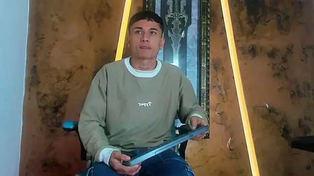 Snapshot of Matheus_Ic_ chatting on 02/21/26, 07:38 Matheus Ic online show from 02/21/26, 07:38