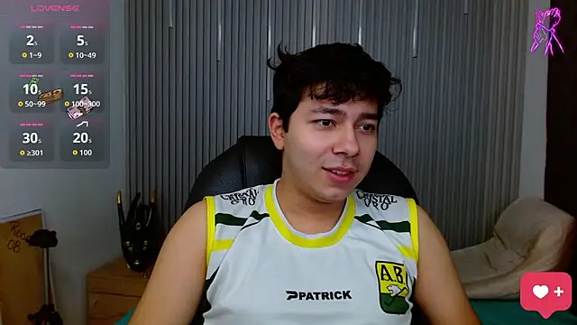 Julian Smith21 online show from 05/07/26, 04:17