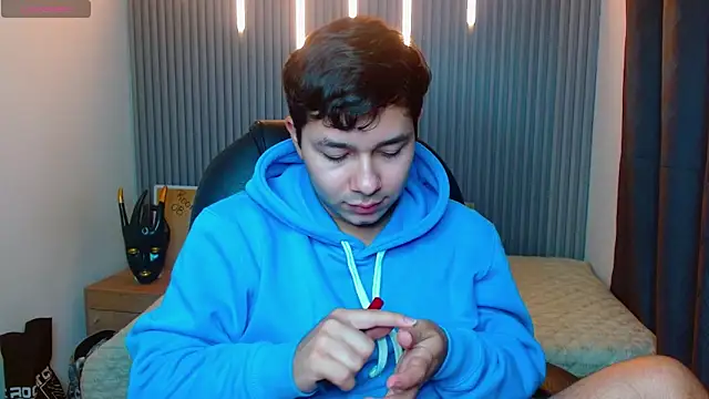 Julian Smith21 online show from 04/04/26, 11:55