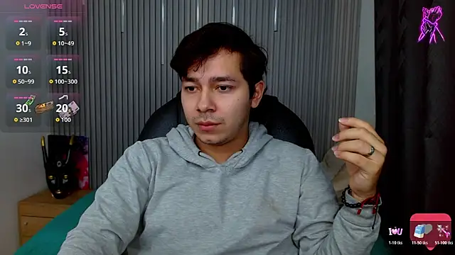 Julian Smith21 online show from 05/10/26, 05:22