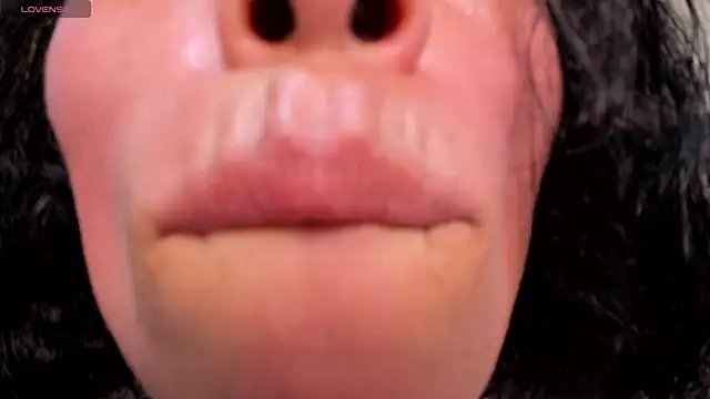 Snapshot of Becca_Milf chatting on 06/30/26, 07:36 Becca Milf online show from 06/30/26, 07:36
