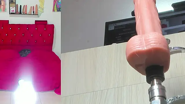 bella  funny online show from 05/14/26, 06:05