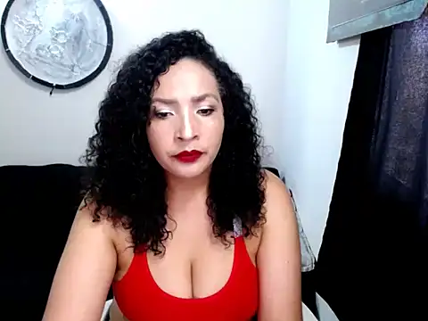 Snapshot of Nerea_Boolsara8 chatting on 07/18/26, 10:18 Nerea Boolsara8 online show from 07/18/26, 10:18