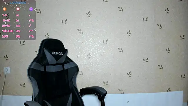 NicoleDaviss online show from 05/10/26, 07:27