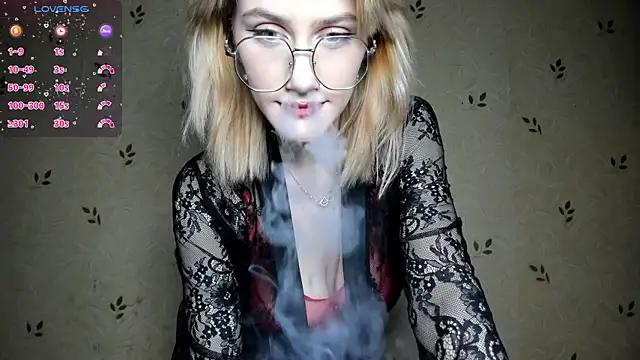 Snapshot of NicoleDaviss chatting on 07/02/26, 07:31 NicoleDaviss online show from 07/02/26, 07:31