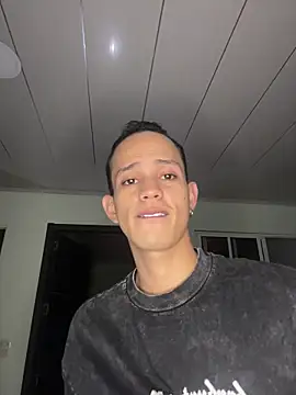 Snapshot of HarryGaze chatting on 02/23/26, 09:32 HarryGaze online show from 02/23/26, 09:32