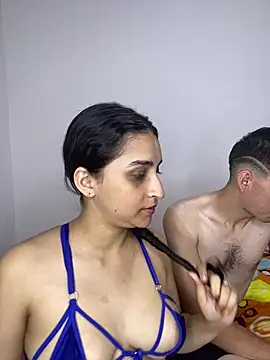 Snapshot of Beauty-and-the-beast- chatting on 03/20/26, 07:31 Beauty-and-the-beast- online show from 03/20/26, 07:31