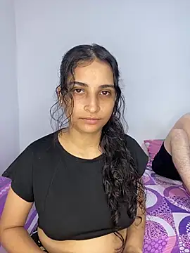 Snapshot of Beauty-and-the-beast- chatting on 04/14/26, 06:07 Beauty-and-the-beast- online show from 04/14/26, 06:07