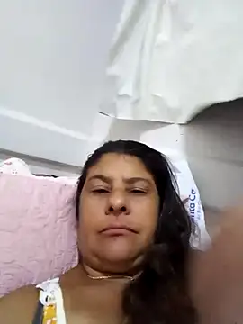 Snapshot of aquarianamascarada17 chatting on 03/02/26, 02:34 aquarianamascarada17 online show from 03/02/26, 02:34