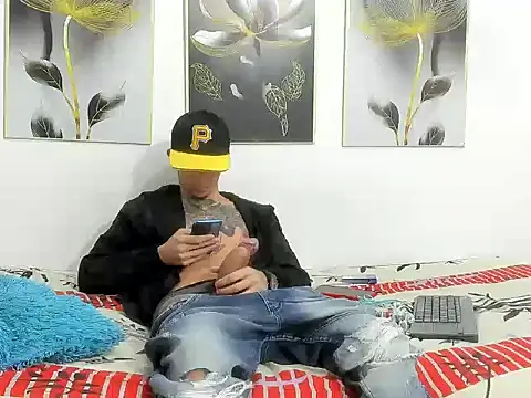 Hot Gaara online show from 02/26/26, 07:41