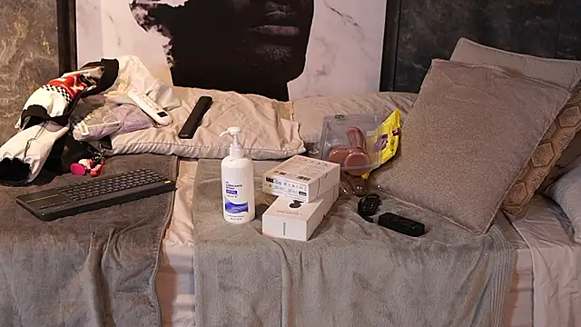 mekari fox online show from 03/11/26, 06:57