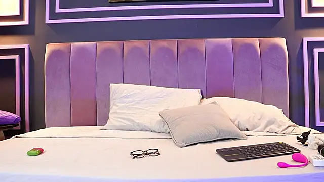 mekari fox online show from 04/04/26, 07:09